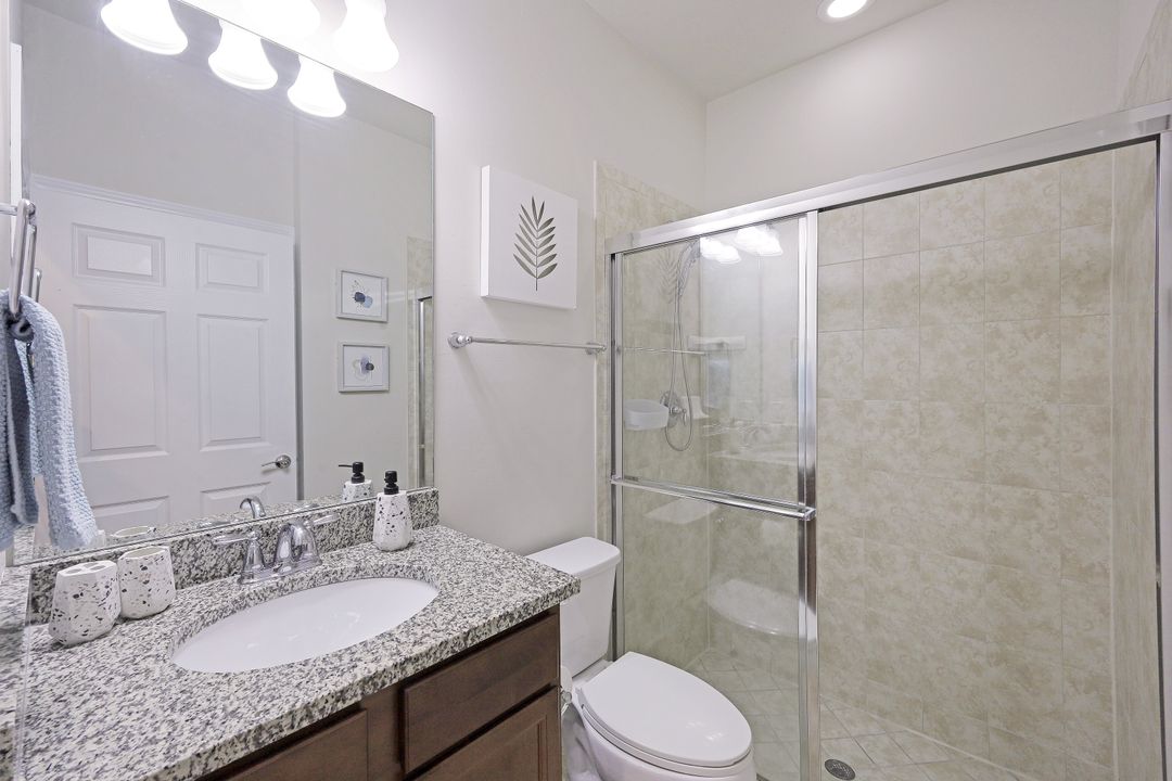 7256 Live Oak Dr, Naples, FL 34114