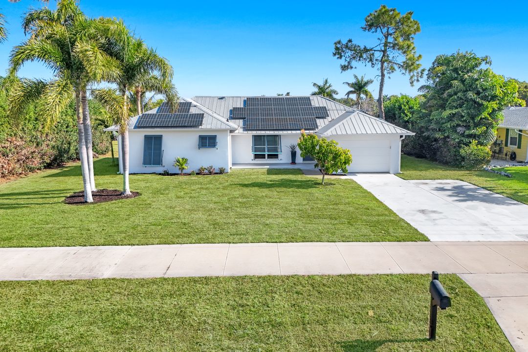 1242 Jamaica Rd, Marco Island, FL 34145