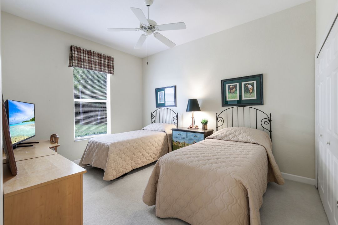 12820 Silverthorn Ct, Bonita Springs, FL 34135