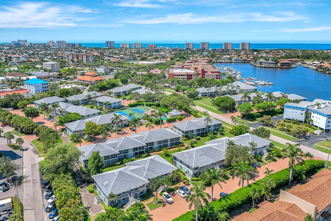 721 W Elkcam Cir #211, Marco Island, FL 34145