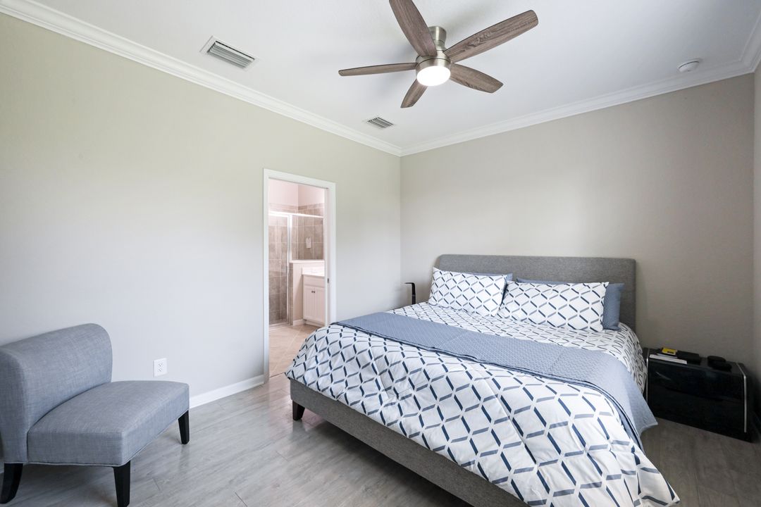 2028 Wellington St, Naples, FL 34120