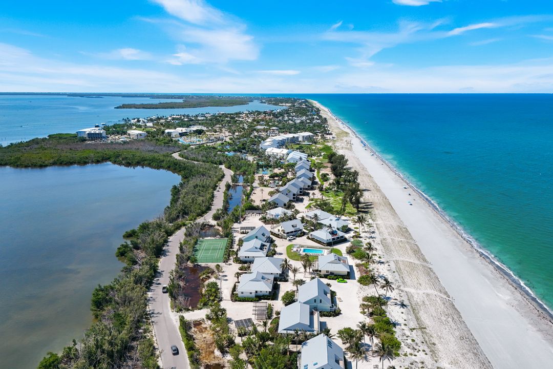 24 Beach Homes, Captiva, FL 33924