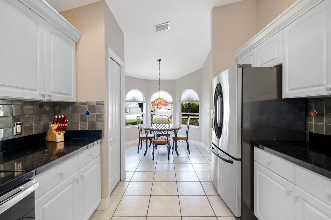 765 101st Ave N, Naples, FL 34108