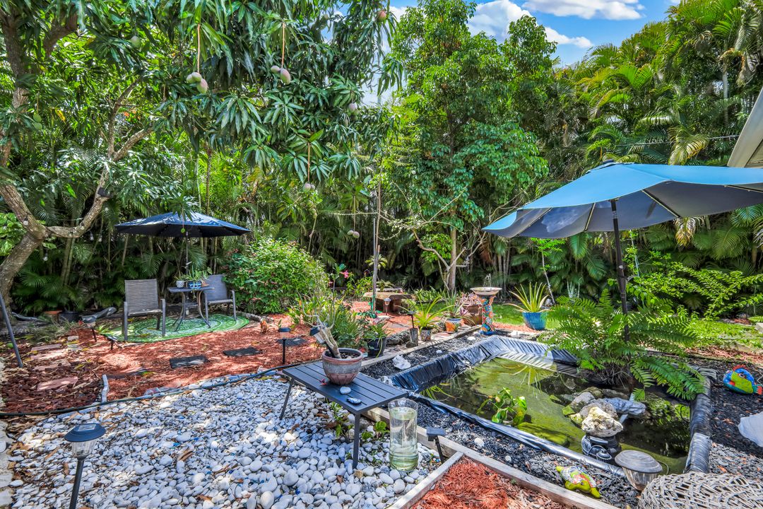 1006 SW 9th Ave, Cape Coral, FL 33991