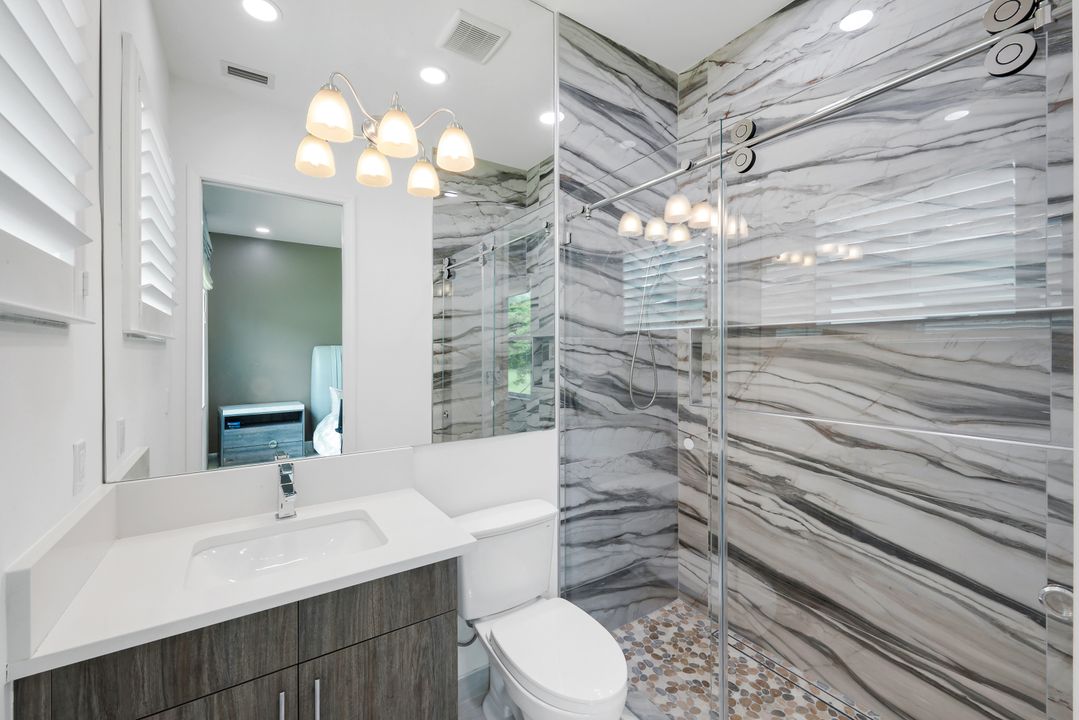 12063 Azalea Wy, Naples, FL 34120