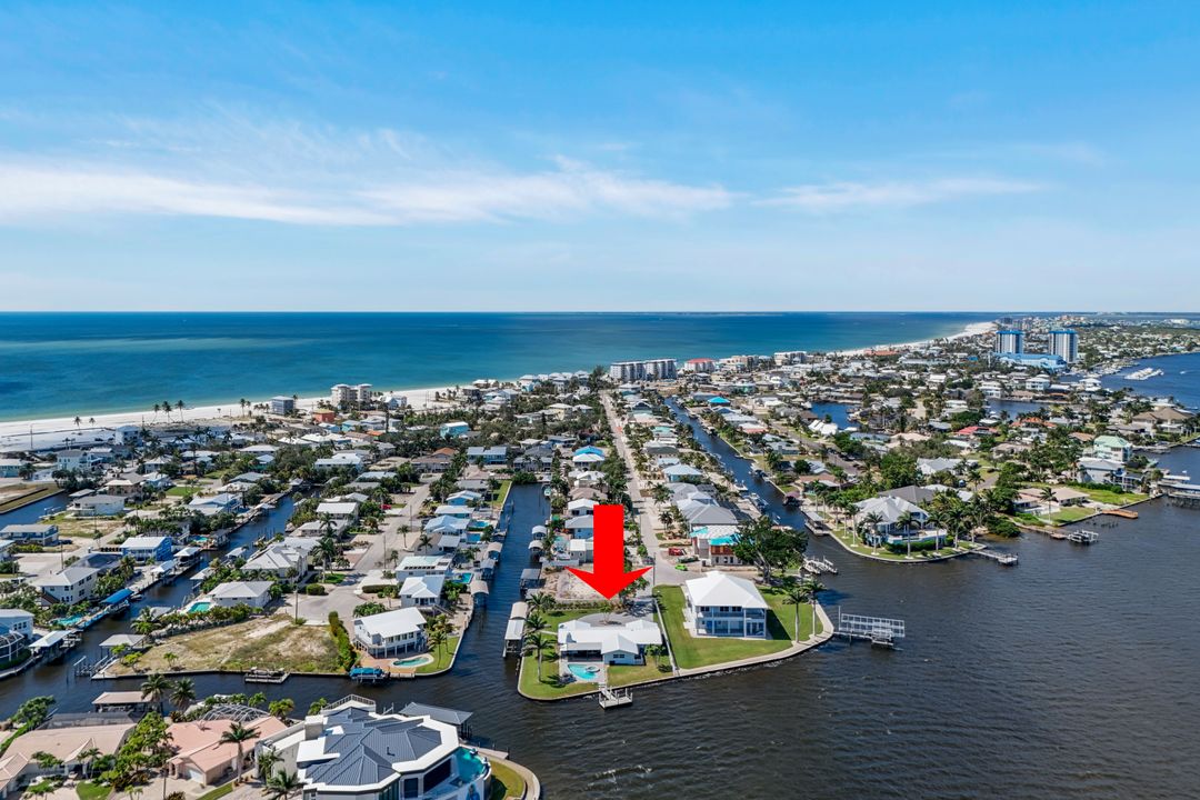 5596 Avenida Pescadora, Fort Myers Beach, FL 33931