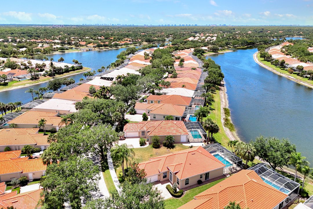 3713 Whidbey Way, Naples, FL 34119