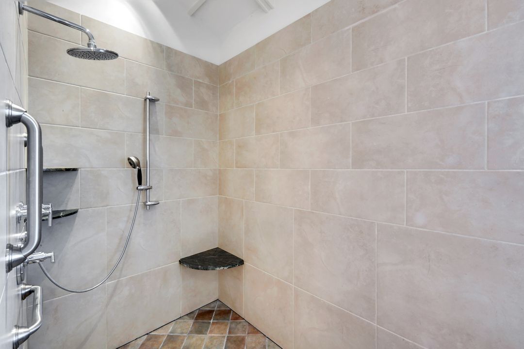 834 Hideaway Cir W, Marco Island, FL 34145