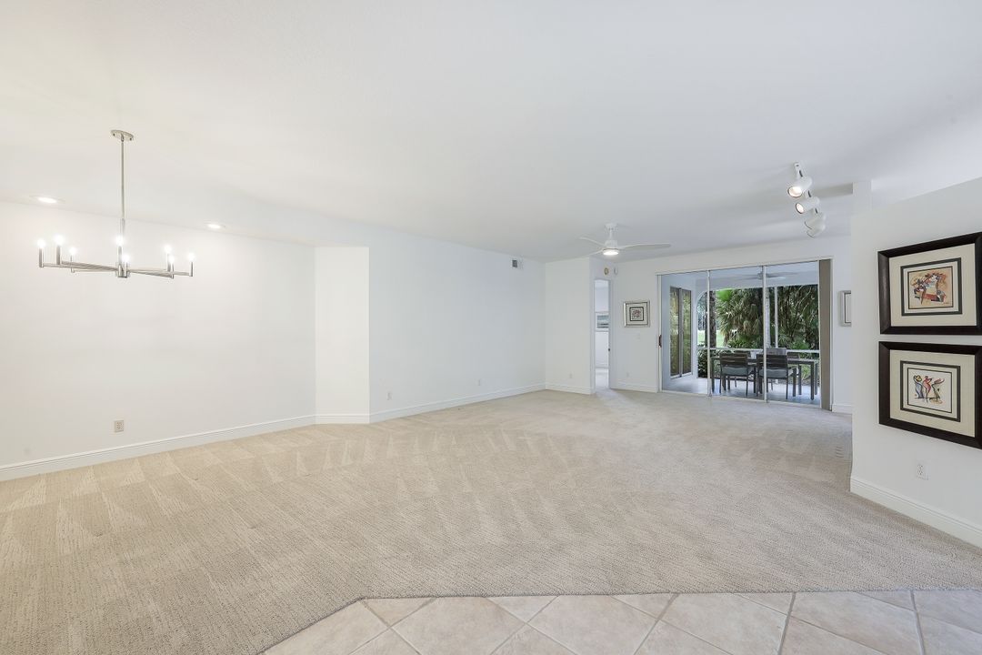 515 Laguna Royale Blvd  #102, Naples, FL 34119