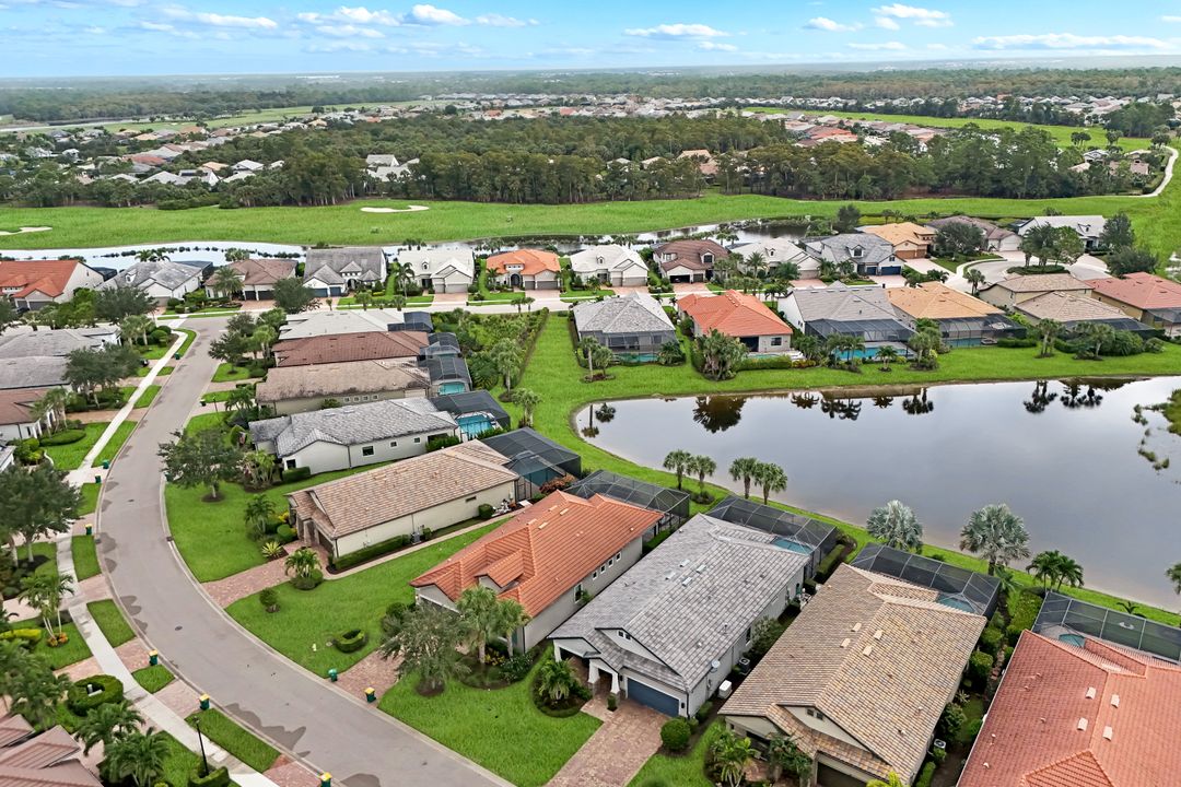 9405 Whooping Crane Wy, Naples, FL 34120