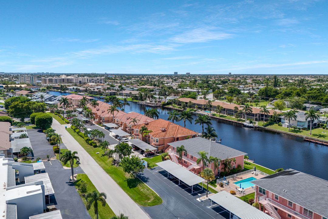 4550 SE 5th Pl #202, Cape Coral, FL 33904