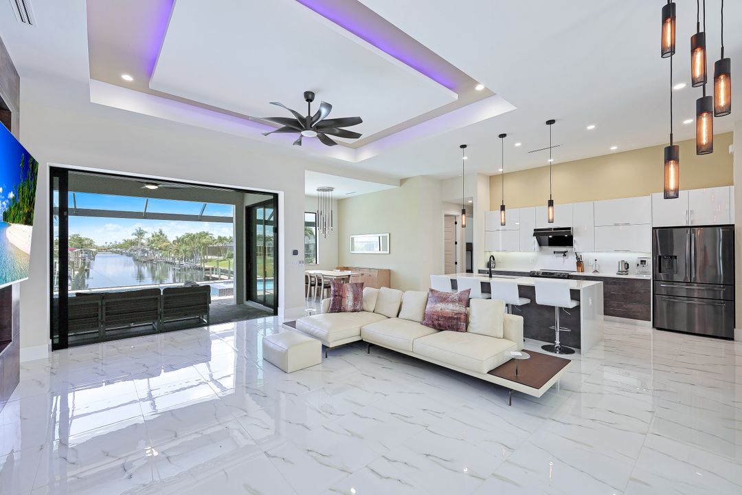 309 SW 47th St, Cape Coral, FL 33914