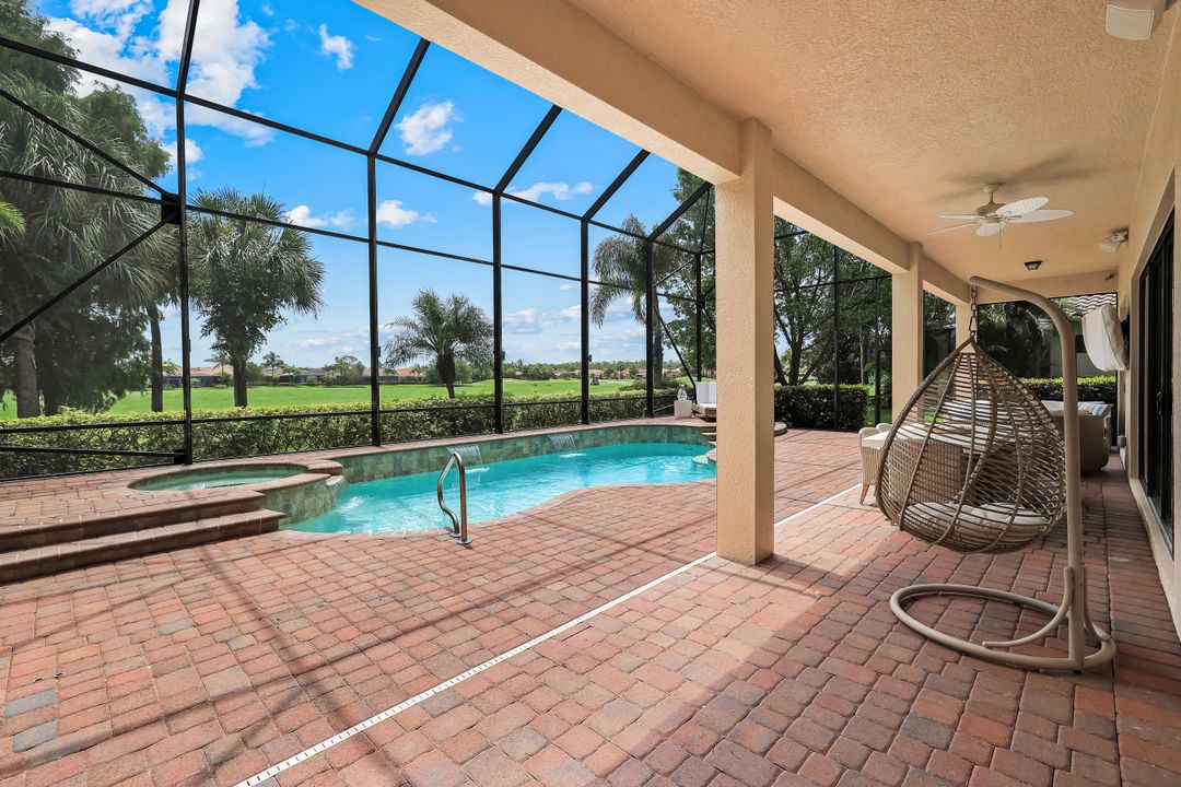 28647 Lisburn Ct, Bonita Springs, FL 34135