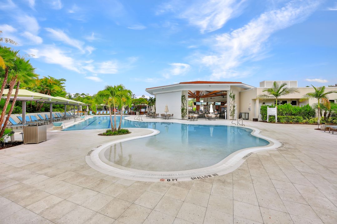 4685 Winged Foot Ct #103, Naples, FL 34112