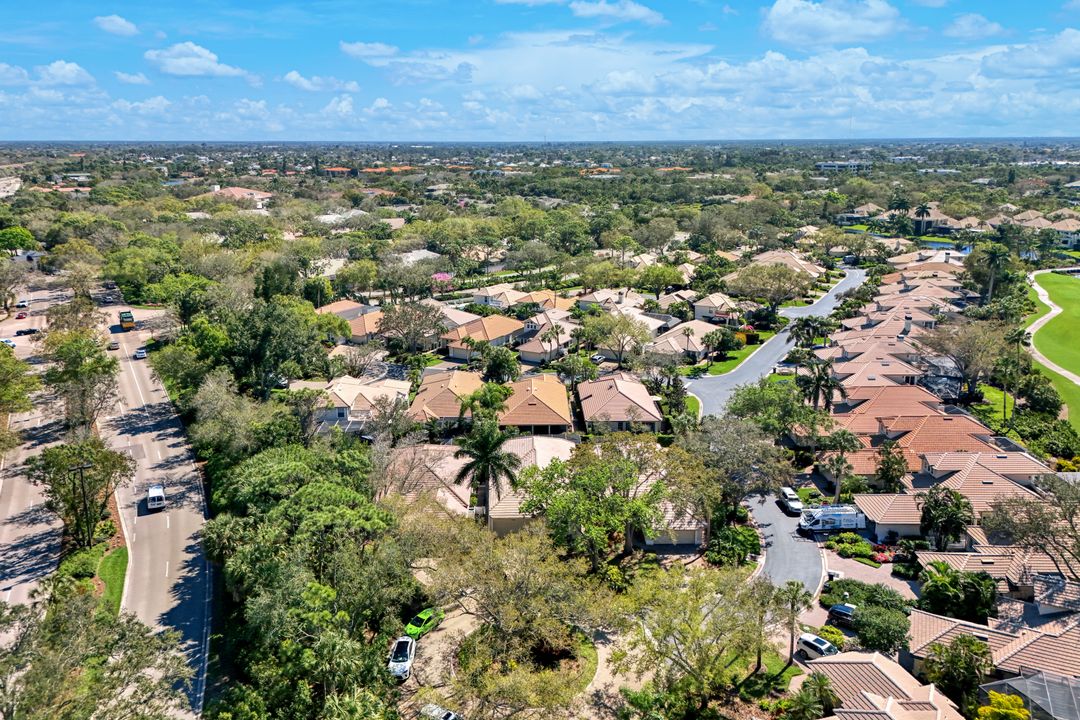 27041 Enclave Dr, Bonita Springs, FL 34134