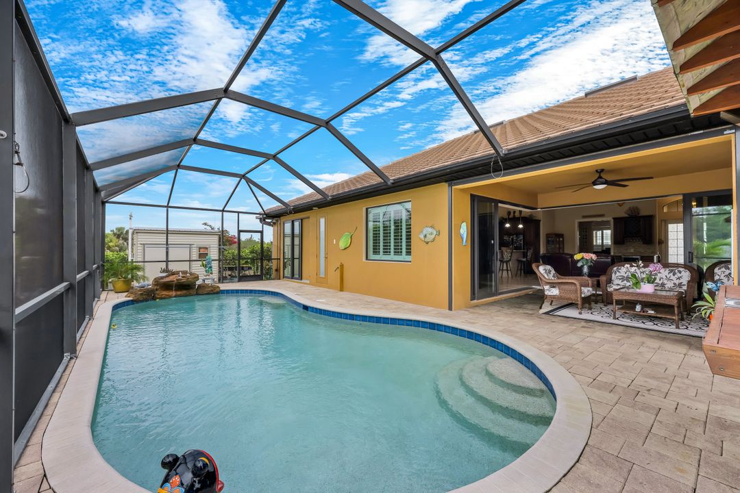 2364 NW 39th Ave, Cape Coral, FL 33993