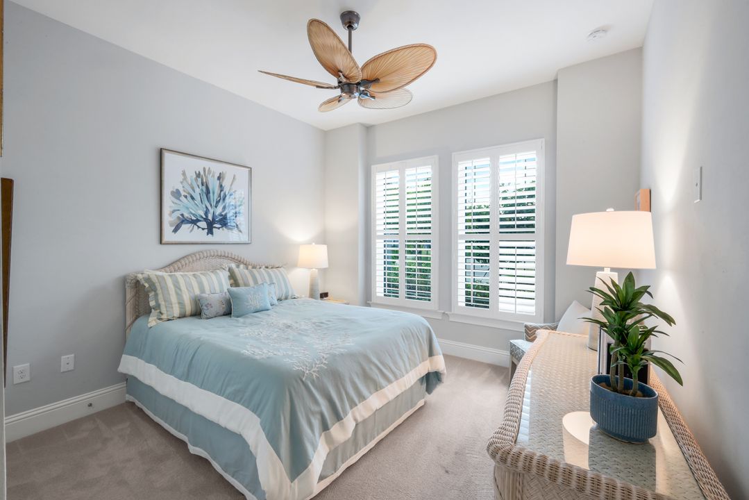 5798 Anegada Dr, Naples, FL 34113