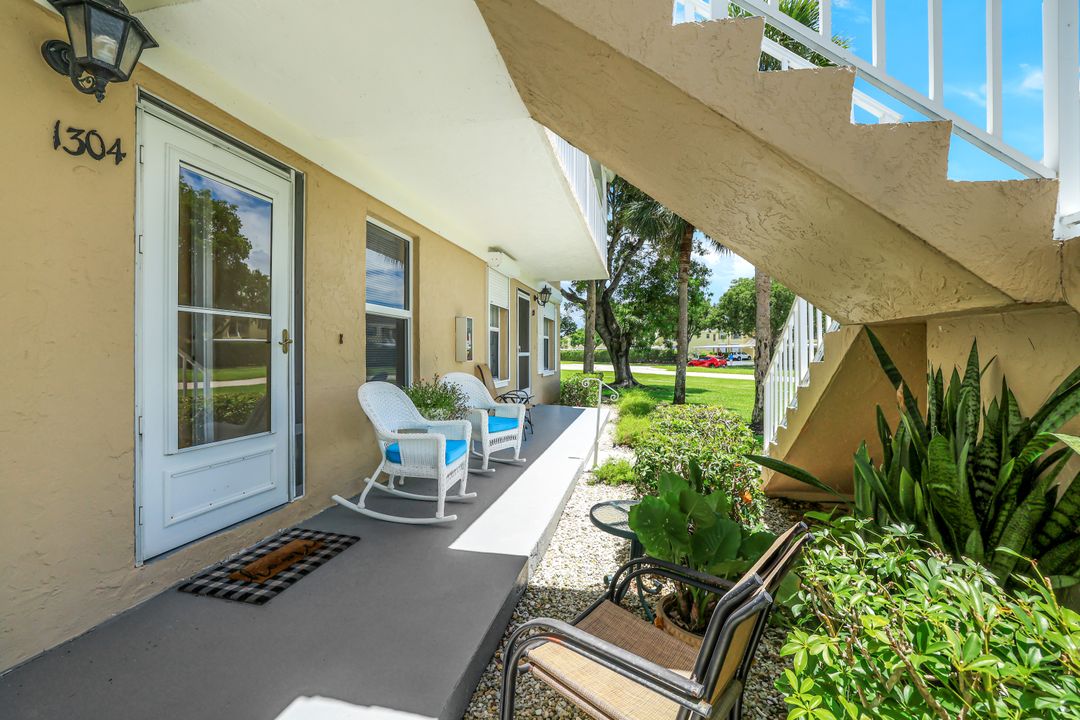 1335 Mainsail Dr #1304, Naples, FL 34114