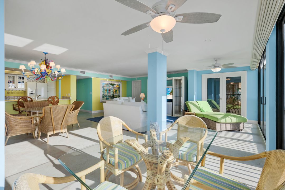 9715 Gulf Shore Dr #104, Naples, FL 34108