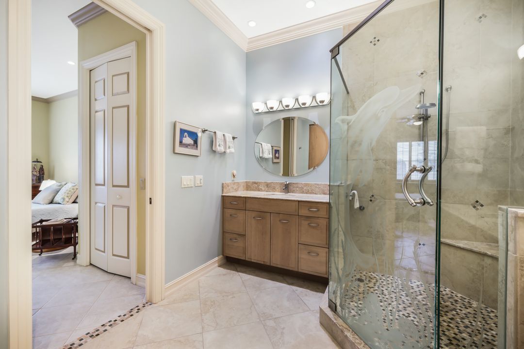 755 Bentwater Cir #201, Naples, FL 34108