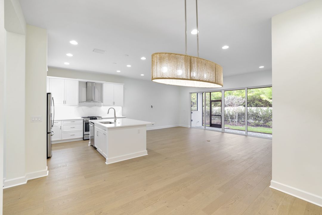 2687 Ridgecrest Pl, Naples, FL 34112