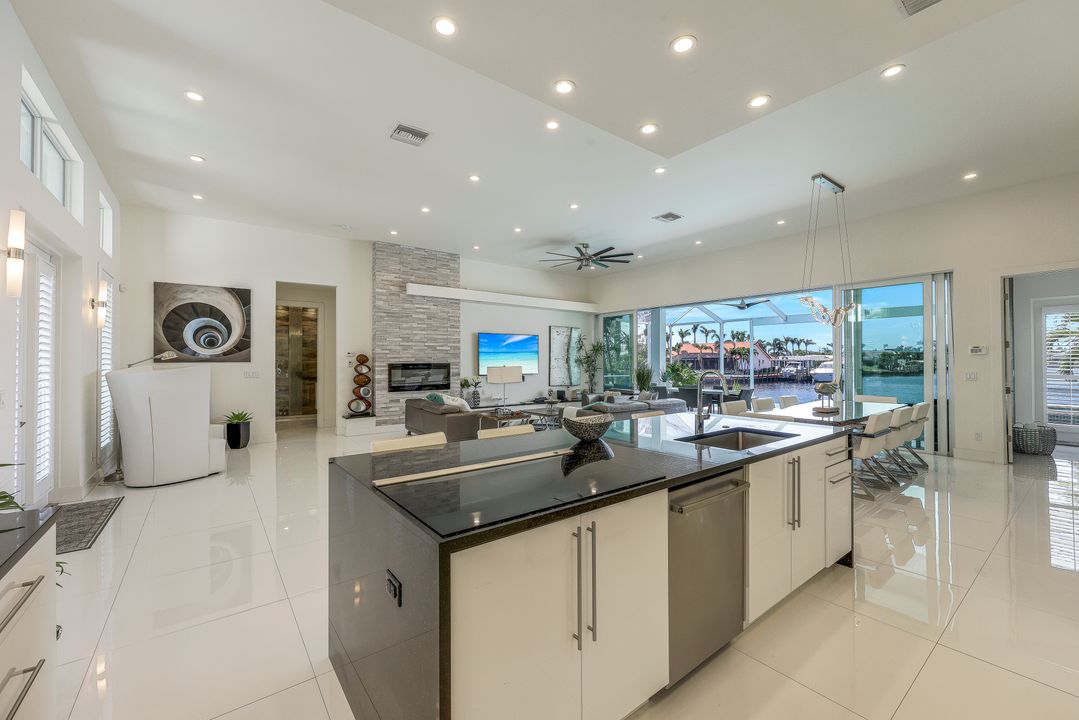 3412 SE 22nd Ave, Cape Coral, FL 33904