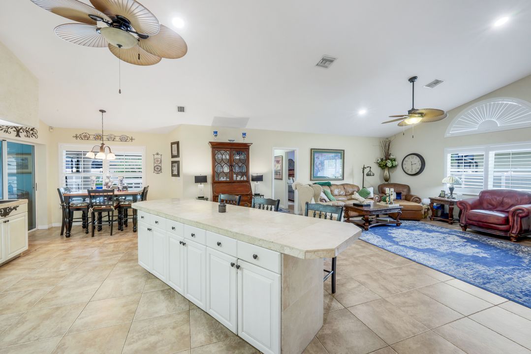 2310 SW 53rd St, Cape Coral, FL 33914