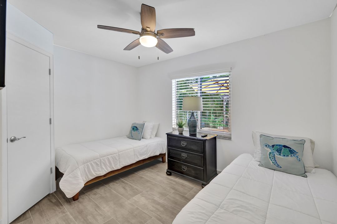 534 97th Ave N, Naples, FL 34108