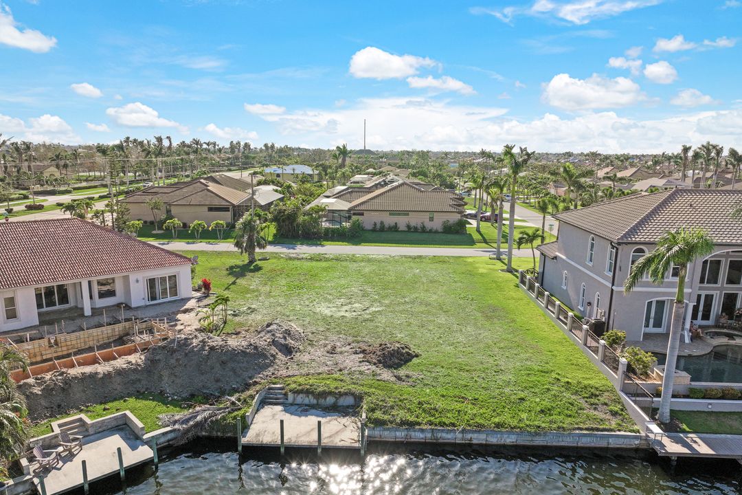 5423 SW 17th Ave, Cape Coral, FL 33914