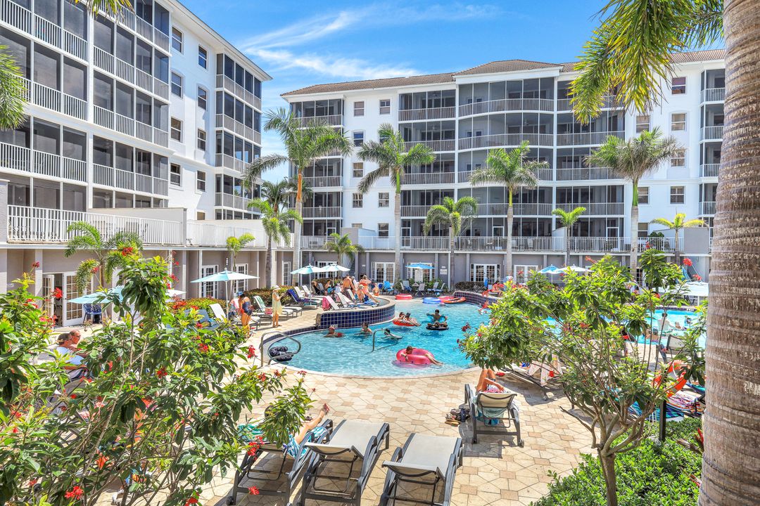 410 Flagship Dr #504, Naples, FL 34108