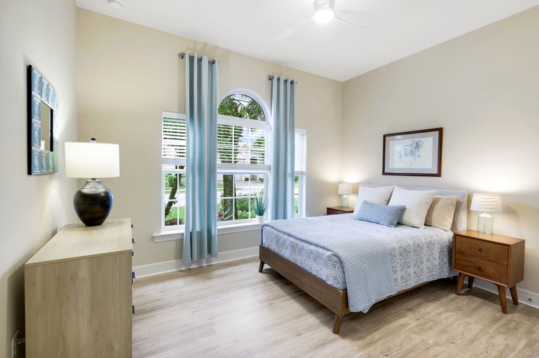 10542 Yorkstone Dr, Bonita Springs, FL 34135