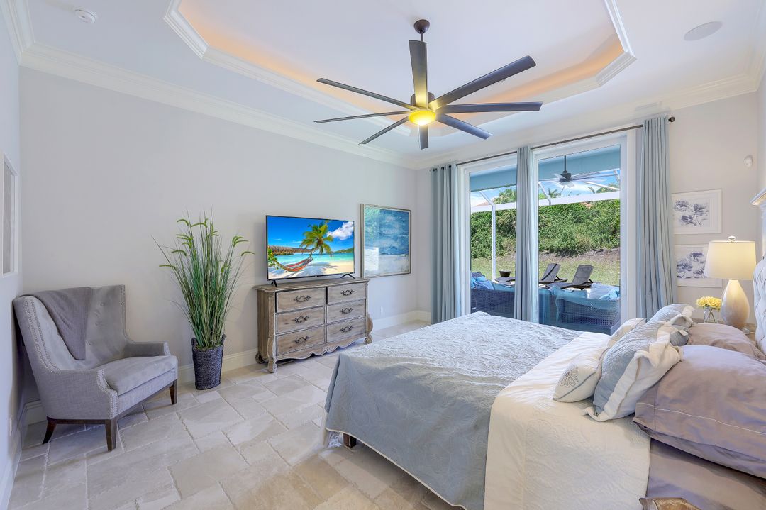 671 S Barfield Dr, Marco Island, FL 34145