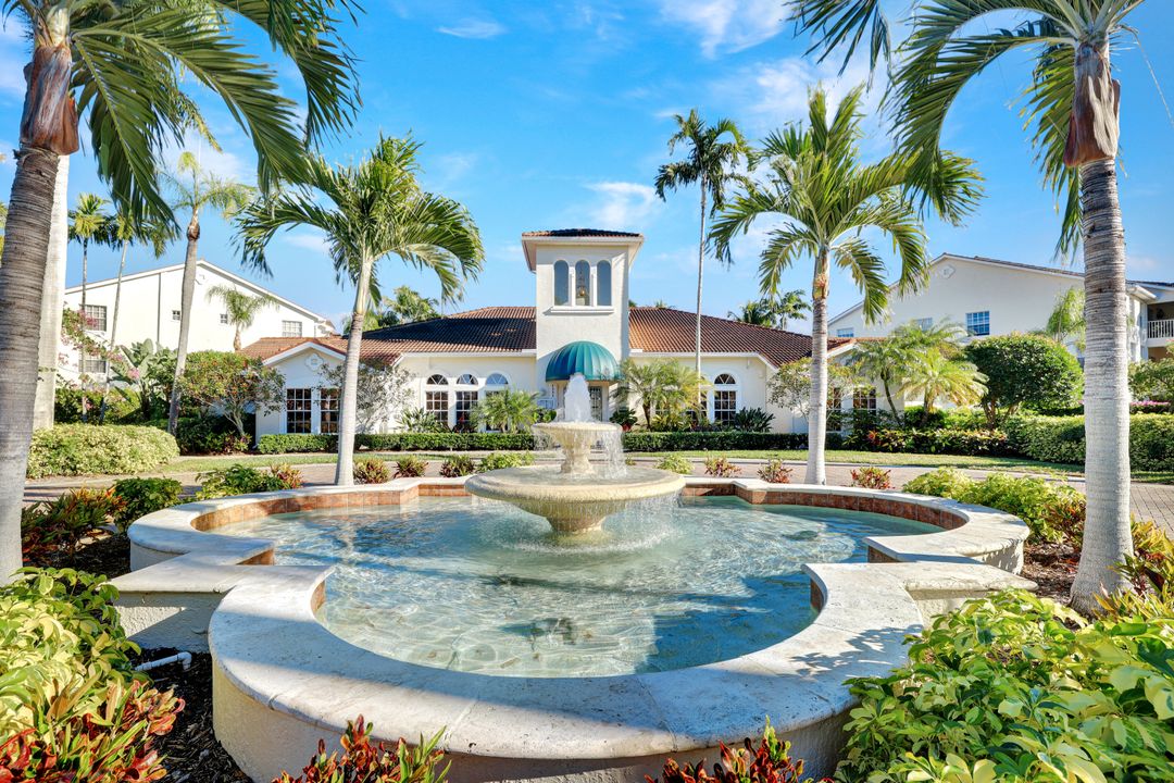 4625 St Croix Ln #1118, Naples, FL 34109