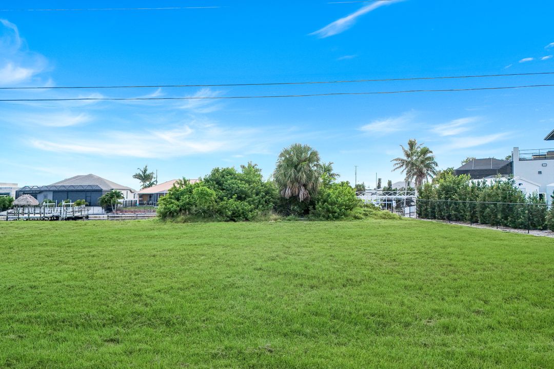 1207 NW 35th Ave, Cape Coral, FL 33993