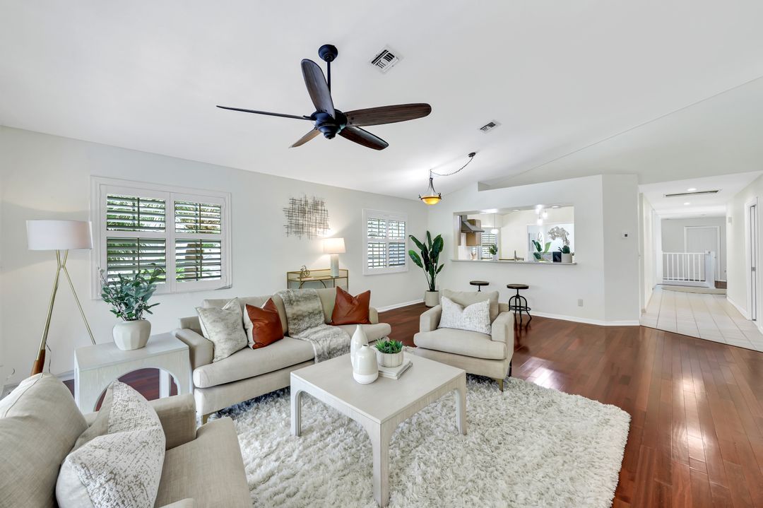 2811 Aintree Ln  #E204, Naples, FL 34112