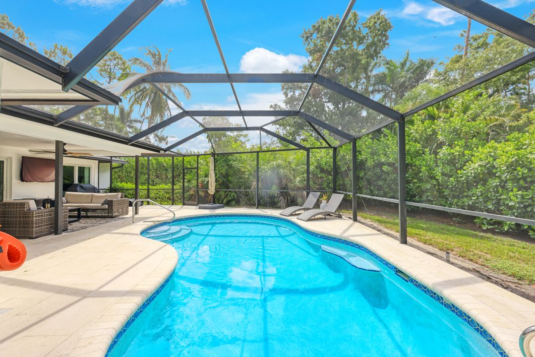 9949 Winchester Wood, Naples, FL 34109
