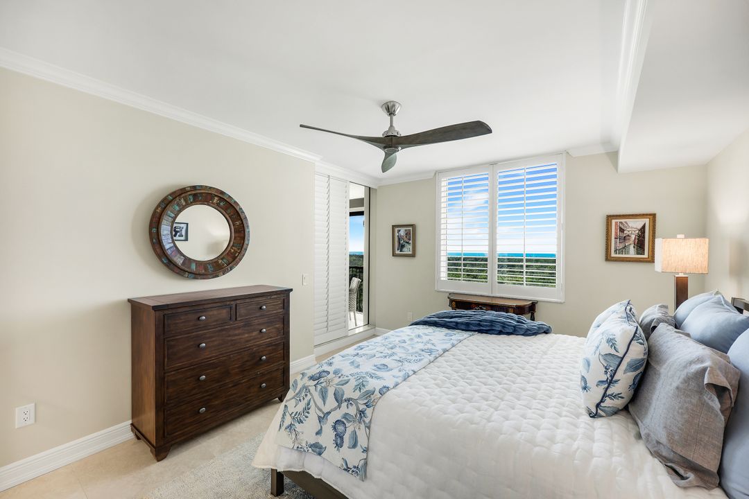 7225 Pelican Bay Blvd #604, Naples, FL 34108