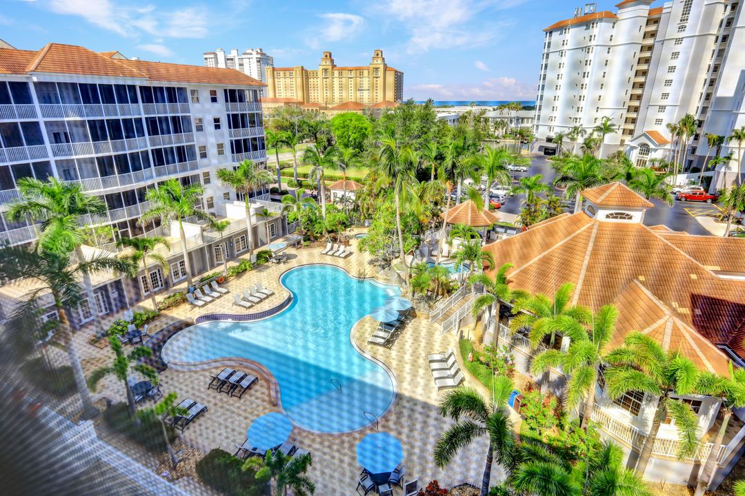 460 Launch Cir #604, Naples, FL 34108