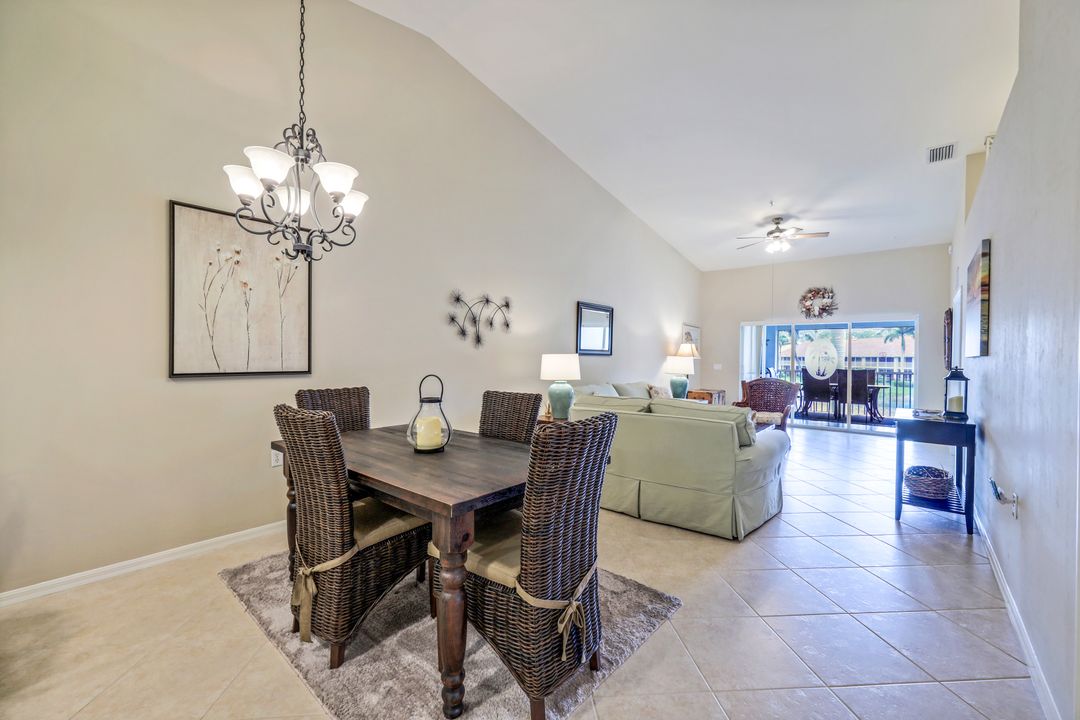 2347 Hidden Lake Ct #12, Naples, FL 34112