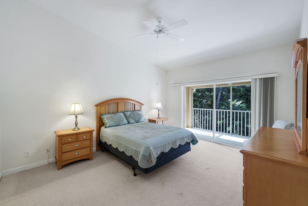 1660 Windy Pines Dr #4, Naples, FL 34112