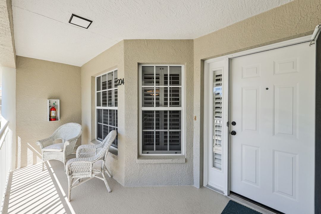 2385 Harmony Ln #204, Naples, FL 34109