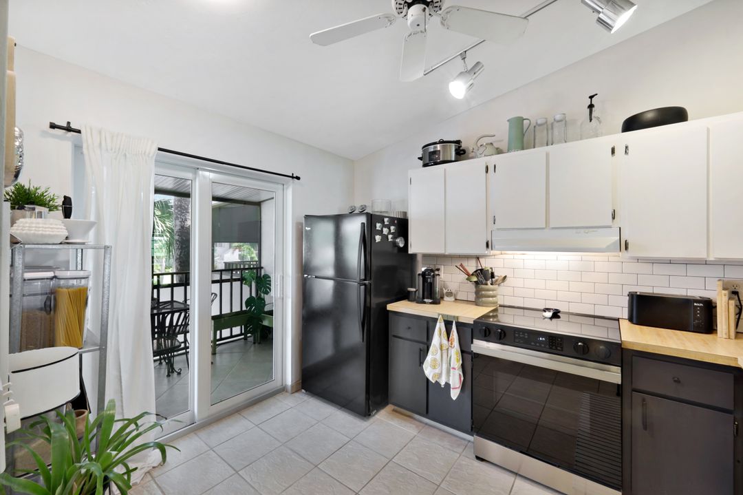 4038 Northlight Dr #1506, Naples, FL 34112