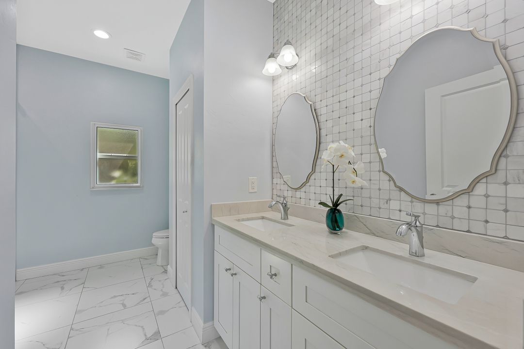 3892 14th St N, Naples, FL 34103