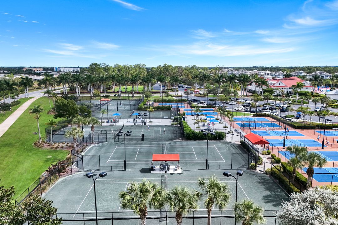 4964 Andros Dr, Naples, FL 34113