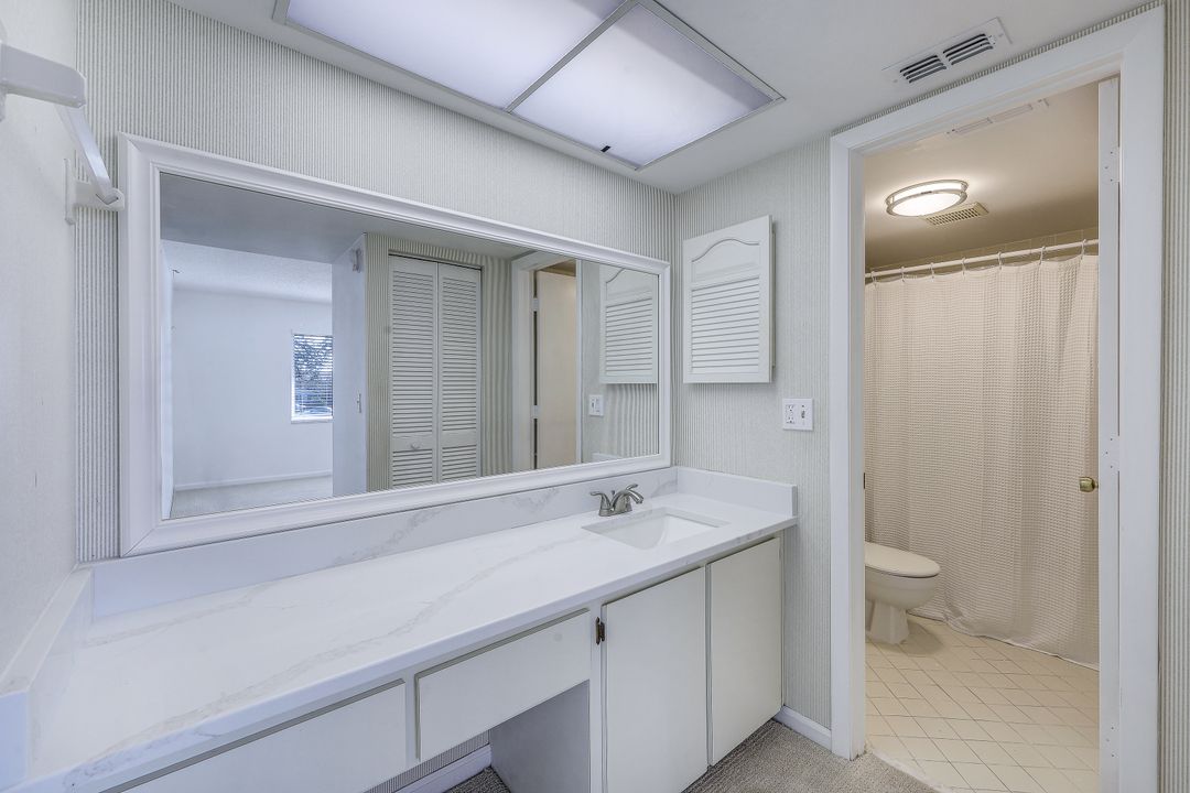 259 Winners Cir #4, Naples, FL 34112