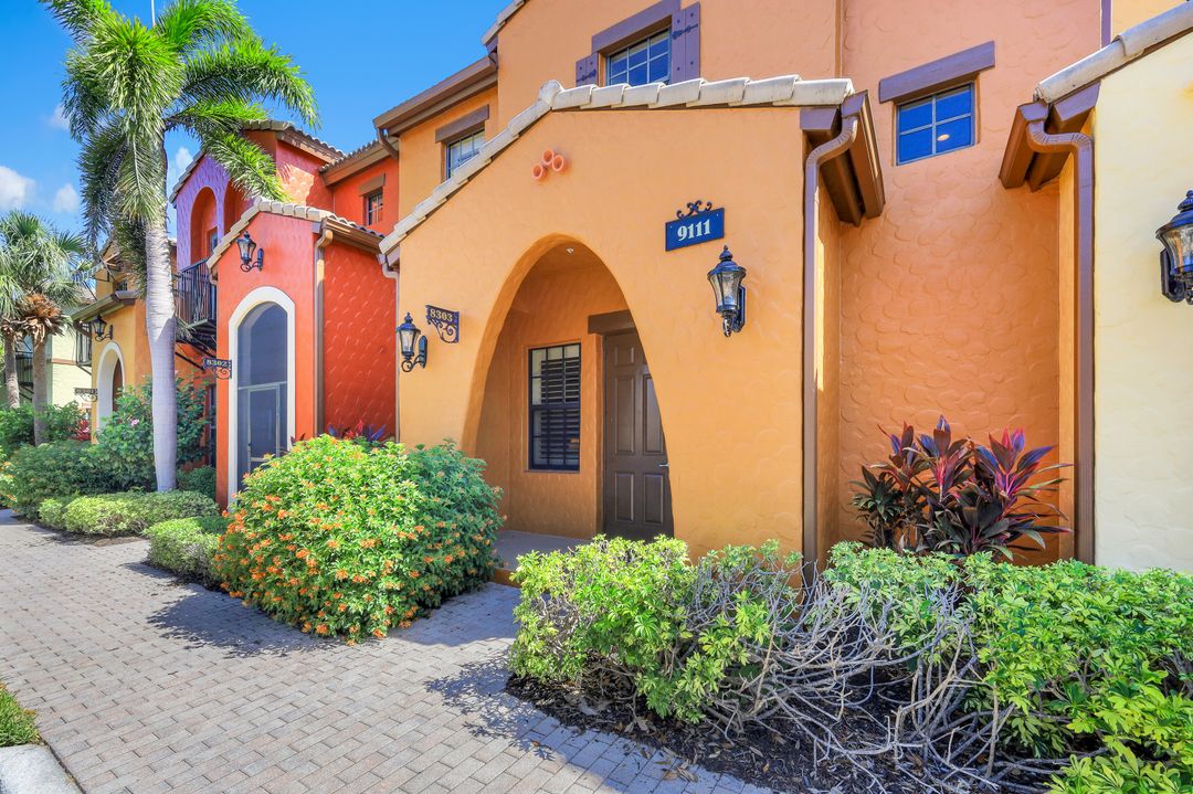 9111 Capistrano St S #8303, Naples, FL 34113
