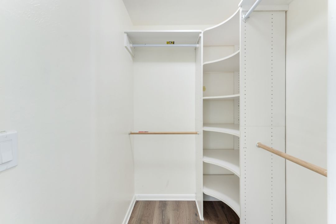 3739 SW 9th Ave #113, Cape Coral, FL 33914