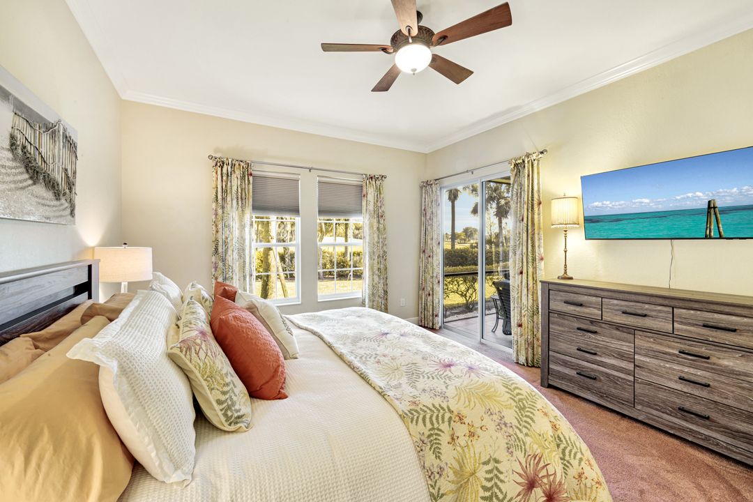 9002 Cascada Way #102, Naples, FL 34114