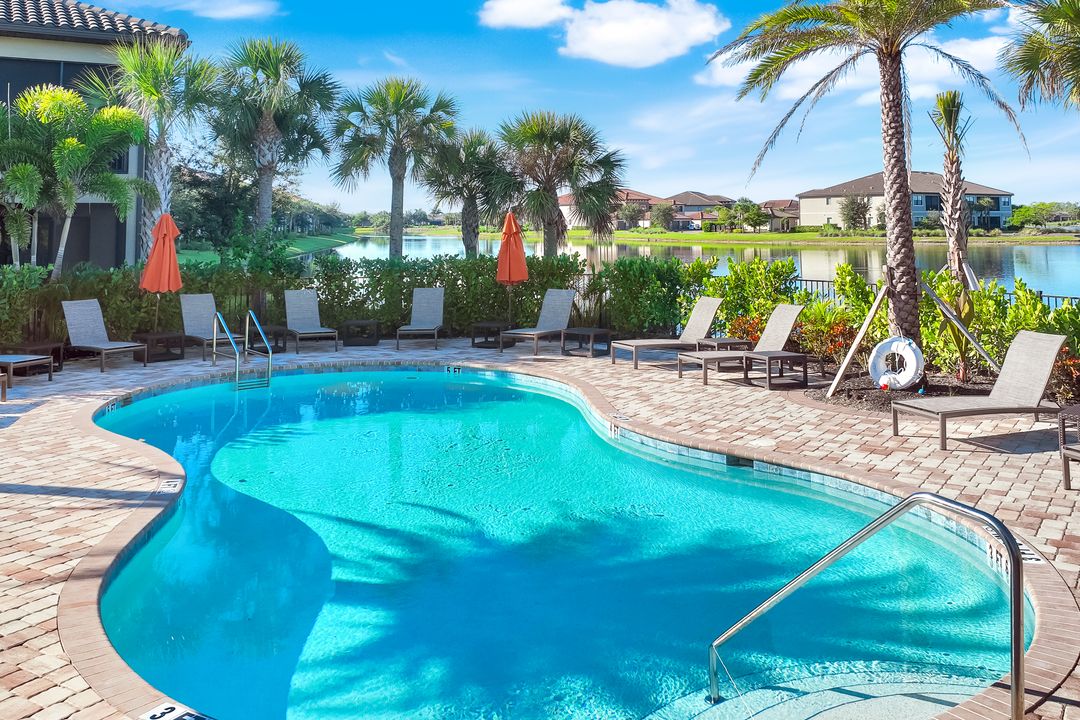 9641 Montelanico Loop #103, Naples, FL 34119