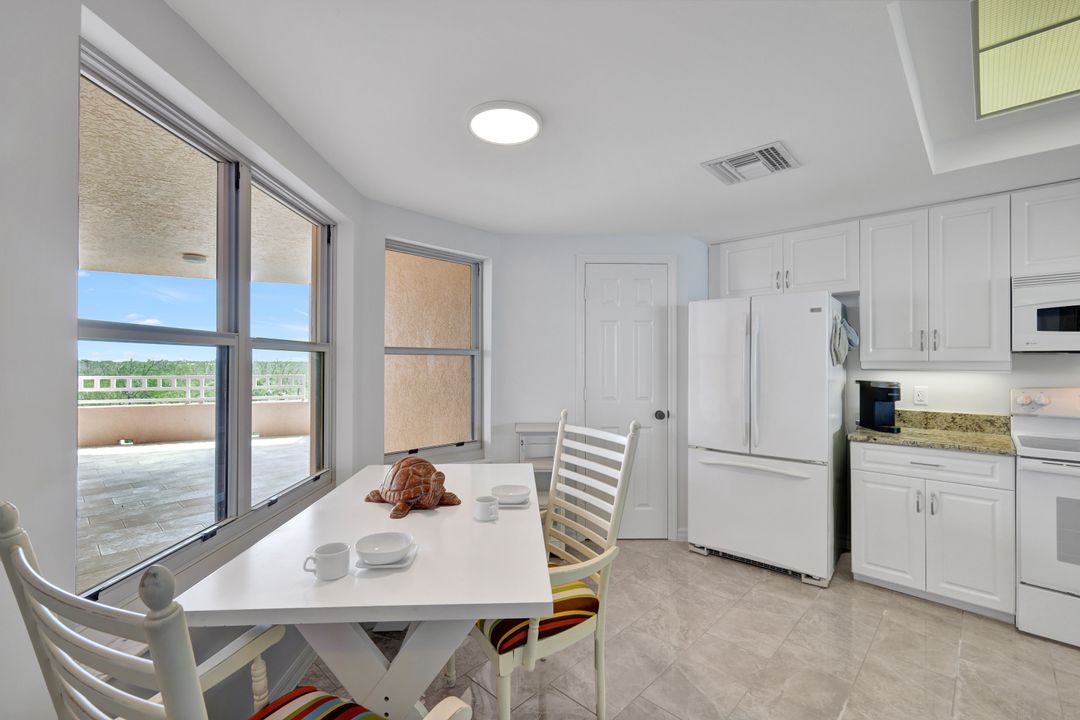 253 Barefoot Beach Blvd #404, Bonita Springs, FL 34134